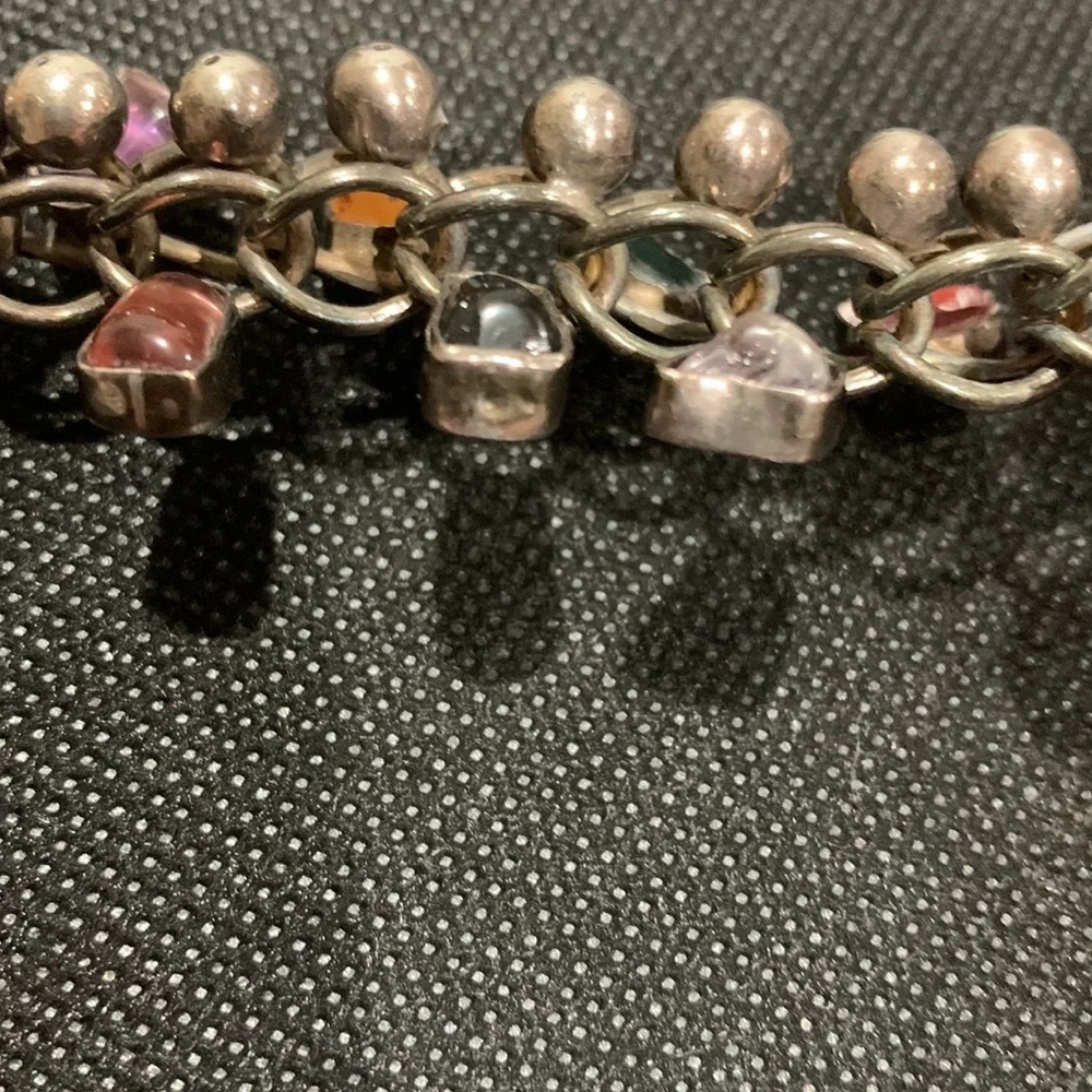 Unique vintage sterling silver and gem bracelet - Picture 8 of 16